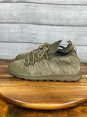 Native Shoes AP Proxima LiteKnit Olive Green Sneakers Men’s Shoe Size 10.5